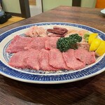 Yakiniku Mikaduki - 