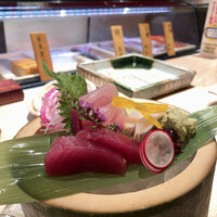 寿司 はせ川 心斎橋本店 - お造り三種盛り 