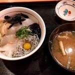 Mekikinoginji - 真鯛としらすの磯のり丼