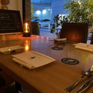 AU GAMIN DE TOKIO table_2