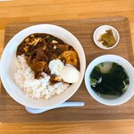 内湾の麺食堂 いちりん - 温玉豚バラ餡掛けご飯です