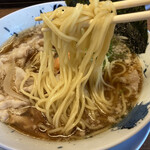 にく次郎 - 肉そば（麺リフト）