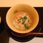 鮨 ます田 - 車海老と筍の茶碗蒸し