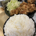 唐揚げ専門店 から揚げまる - からまる唐揚げ定食300g¥840