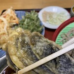町田屋 - 茄子天大きいね