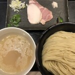 麺屋一燈 - 貝出汁細つけ麺