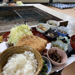 旬菜料理 山もも - 