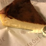 JEROME cheesecake GINZA - バスクチーズケーキ（ピース）