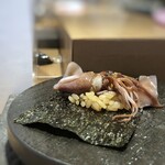 鮨仙酢 本店 - ◆蛍烏賊・・旬ですし、海苔で巻いて頂くと美味しい。