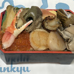 Yamamaru Narisawa Suisan - 6種の貝食べ比べ弁当1890円