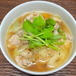 Michi No Eki Nakasen - 比内地鶏スープで食べる稲庭うどん