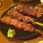 白レバー2本お代わり、ハツ1本。