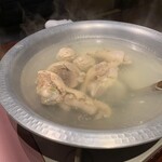 博多水炊き、もつ鍋料亭五味キ楽 - 