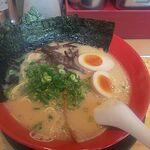 Tonkotsu Ra-Men Fuku No Ken - 特製ラーメン玉子・海苔