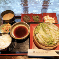 豚匠 那覇店 - 琉球豚と白菜ミルフィーユせいろ蒸し　1,320円
