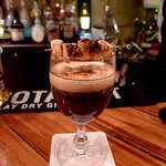 バー オープンドア B2 - 店長オリジナルレシピのアイリッシュコーヒー。焼きマシュマロ付き