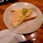 バー オープンドア B2 - オムレツのオープンサンド、今夜は軽めにバーメシ気分