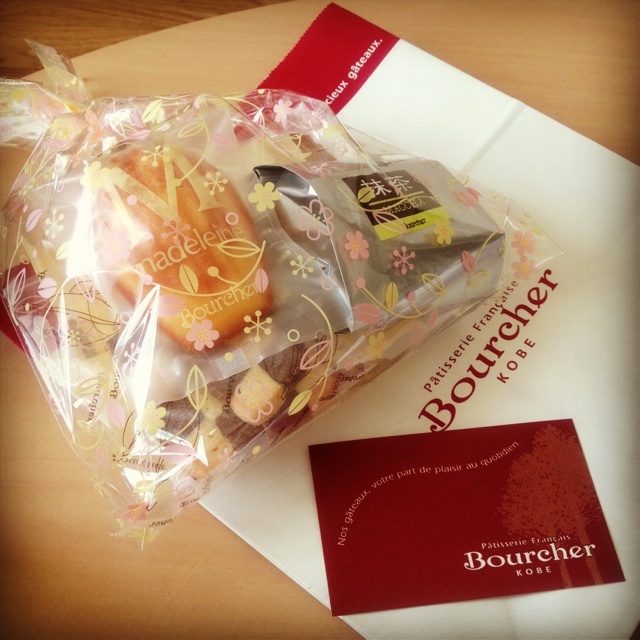 ブルシェ洋菓子店 本店 Patisserie Bourcher 名谷 ケーキ 食べログ