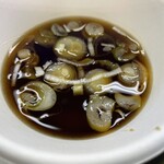 そば処三浦屋 - 『海老天ぷらうどん』のつゆ・薬味