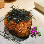 炭火焼き鳥 鶏尽 花れ - 発酵バターで仕上げる焼きおにぎり