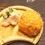 麻布六角 - ポテトサラダ と コロッケ