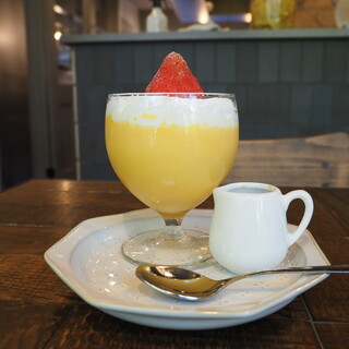 カフェ&バーポシェ_1