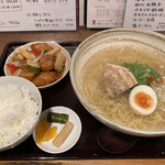 創作中華料理 縁 - 塩らーめん+ライス¥790、追加小皿(酢豚)¥350