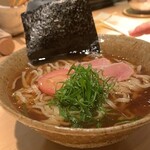 炭火焼き鳥 鶏尽 花れ - 大和肉鶏よりスープを作った中華そば