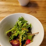 和モダンビストロ カルム - サラダ