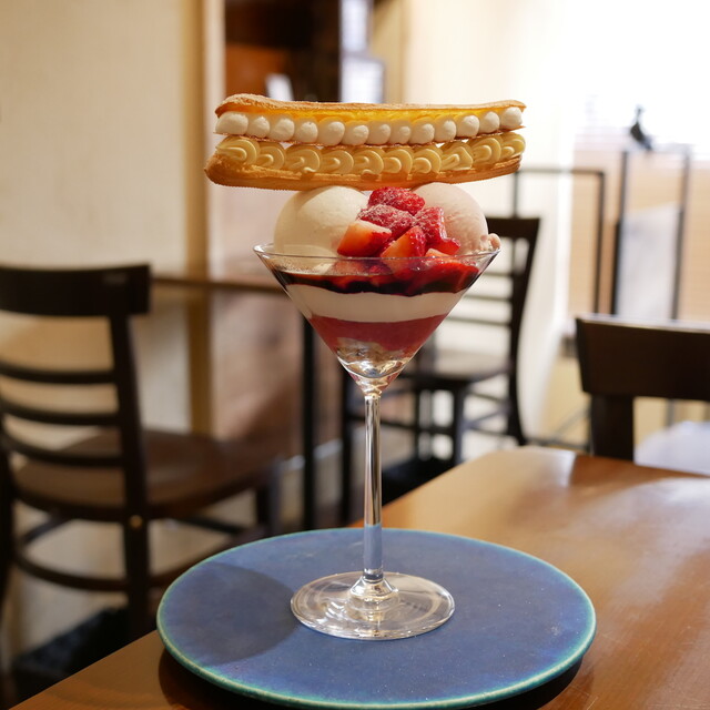 寺町通のカフェのジェラートは食べ歩きに最適｜SUGiTORA【公式】