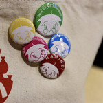 波へい - 歴代の周年バッチ