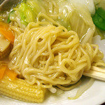 生駒軒 - 「五目軟い焼きそば」の麺