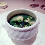 ファンベック・ナオト - むきたての牡蠣とアサリが旨み十分でした。