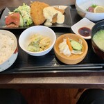 博多美味処 吉右衛門 - アジフライ定食