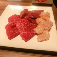 焼肉うしごろ 新宿三丁目店 - 