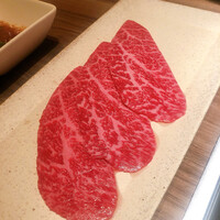 焼肉うしごろ 新宿三丁目店 - 