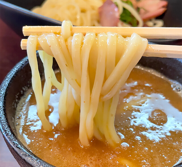 Menno Haru, Kasugai, Japan