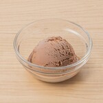 chocolate ice cream