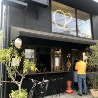 O2 - 外観