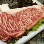 味ちゃん - 和牛サーロインステーキ。お口の中でとろけます♪