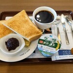 カフェ・ド・クリエ - 料理写真:小倉バターモーニング　470円