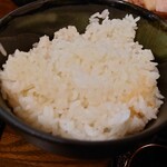 津軽海峡を渡って来た男 あきら - この日のご飯は「やや堅め」で前回よりも食べやすく。土鍋で炊いているとのこと。