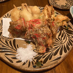 Okinawa Izakaya Ashibina - 天盛り（グルクン、紅もずく、ゴーヤ）