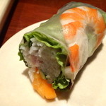 ハノイ・カフェ - ビーフンともやしがしっかり巻かれて大きいです