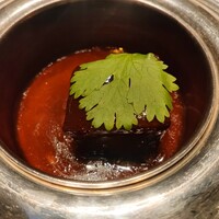 四川名菜 川府 - 豚バラの醤油煮込み（トンポーロー）
