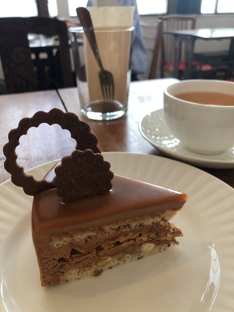 Ho le four sous les toits photo 3