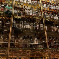 TOKYO Whisky Library - 