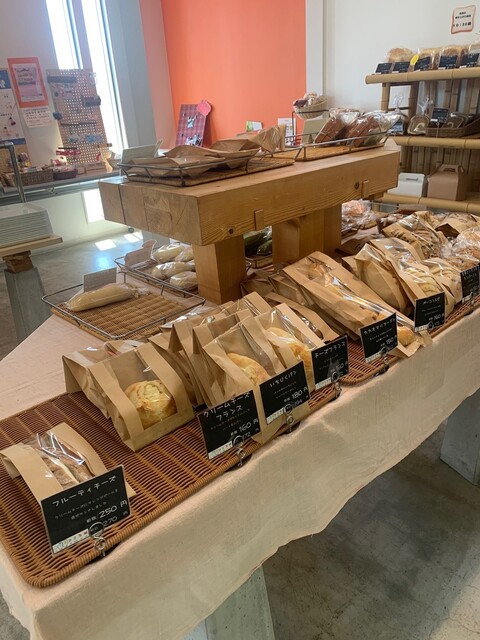 パンの店 コスモス - 伊達紋別/パン | 食べログ