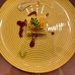 トゥ・ラ・ジョア イズム - 