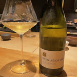 焼き鳥 とりら - 白ワインボトル3本目